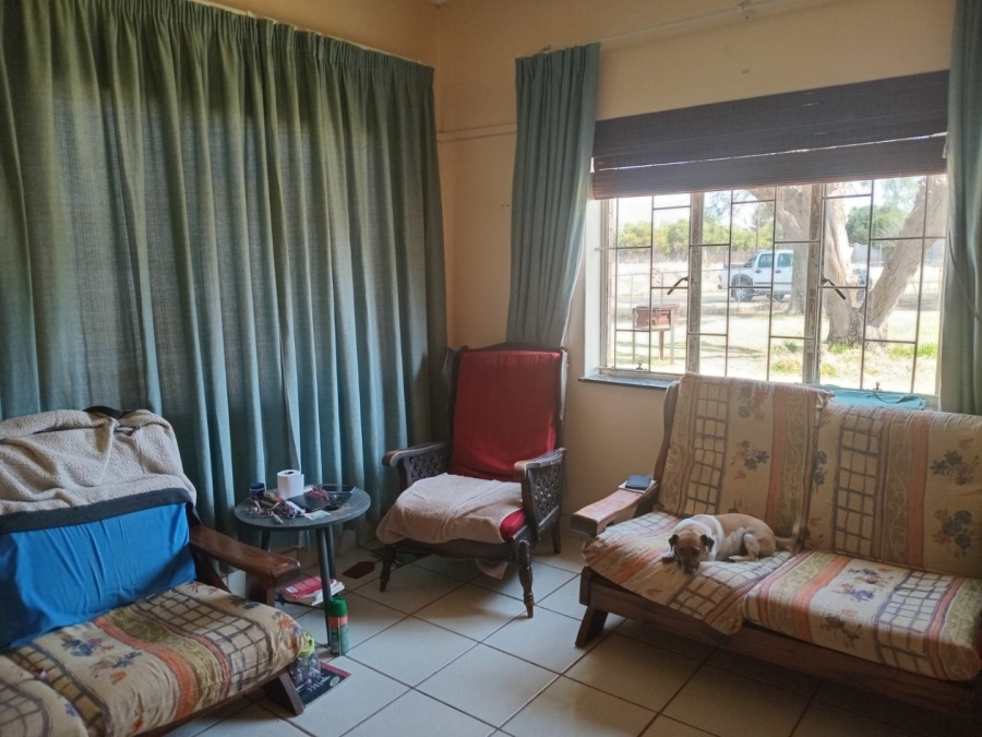 4 Bedroom Property for Sale in Bloemhof North West